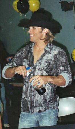 70630438705_0_alb.jpg